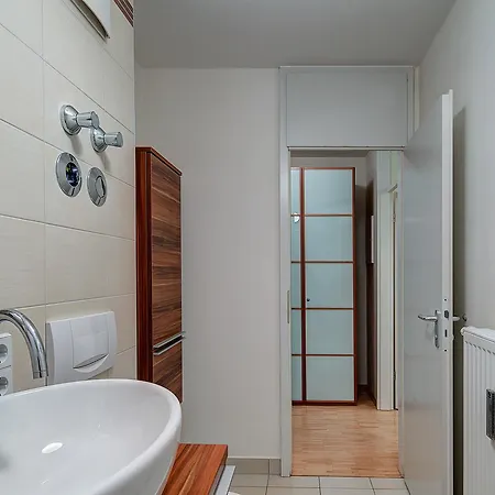 Fh Signature - Viktorias Apartmán